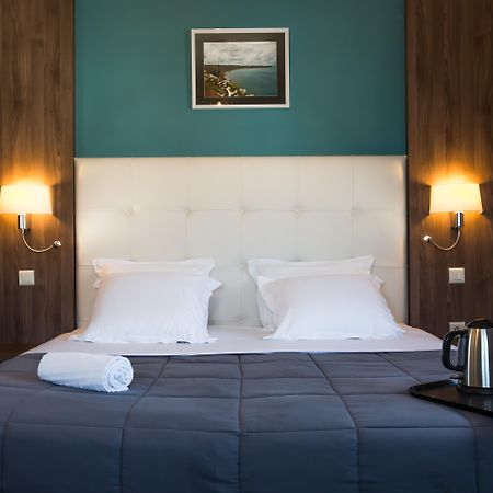 Hotel Les Pieux En Cotentin Buitenkant foto