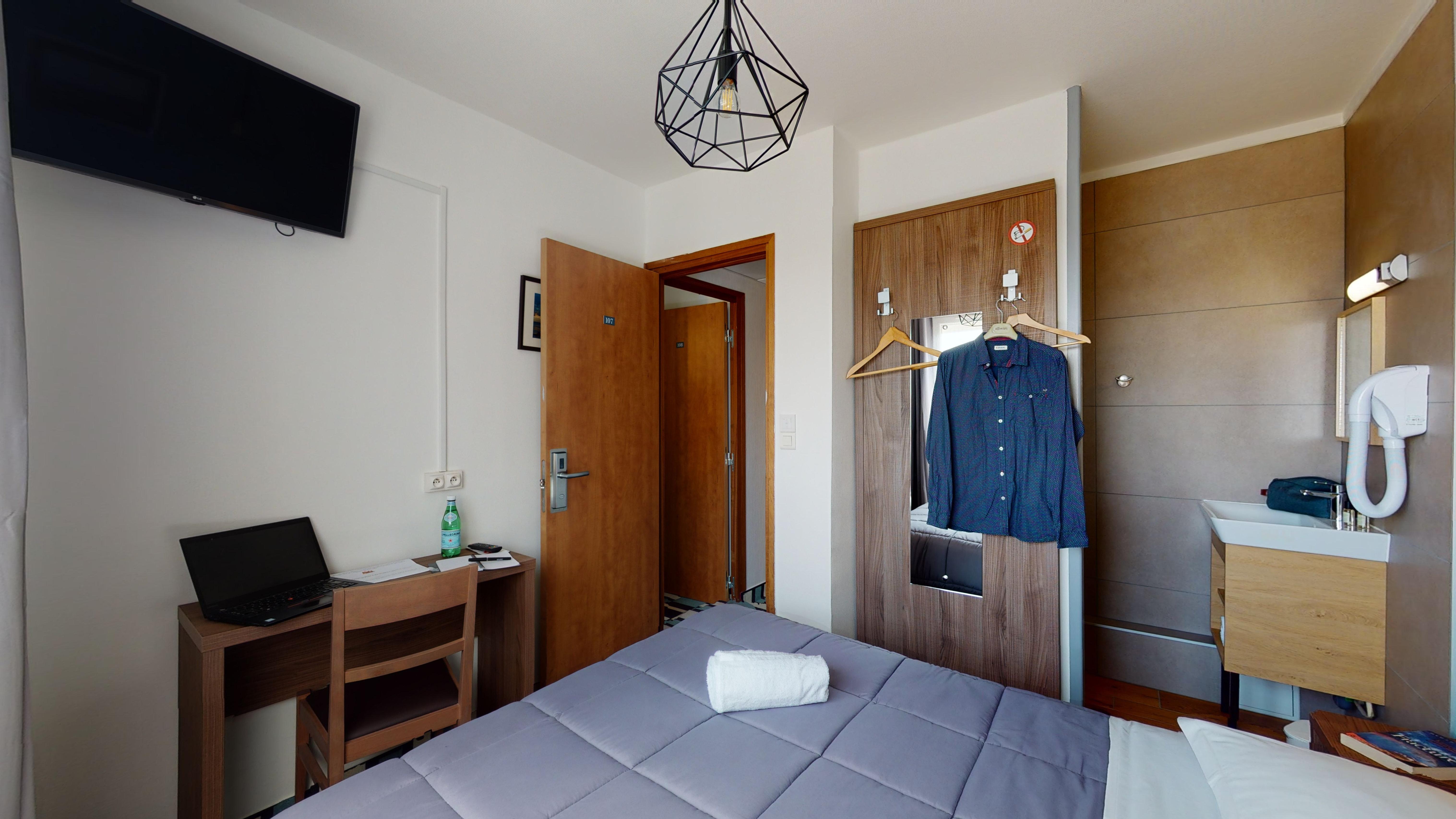 Hotel Les Pieux En Cotentin Buitenkant foto